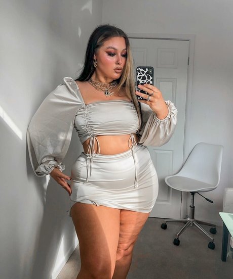 asian top onlyfans beautiful nude archive