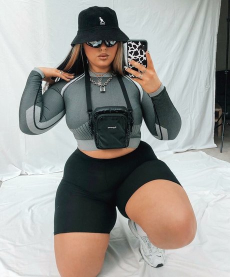 Holly Marston sexy model photos