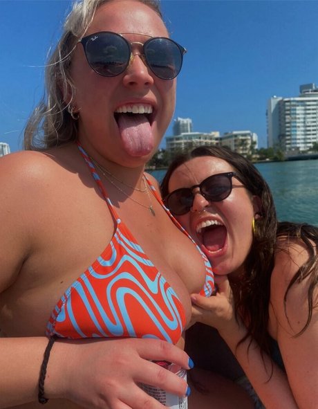 schoolgirl onlyfans beautiful nude galleries