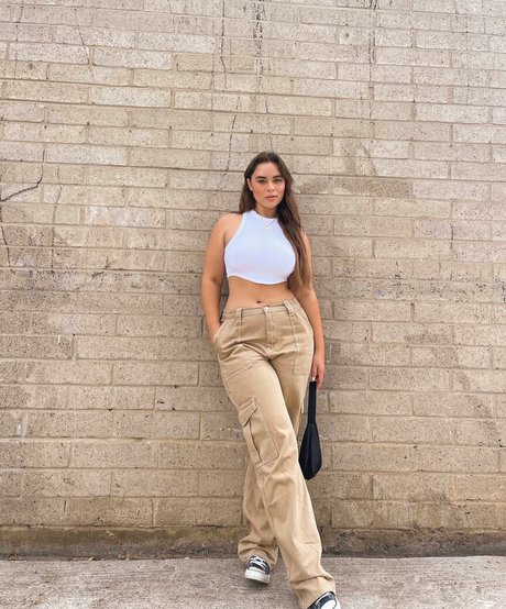 Venezia Cruz star naked img