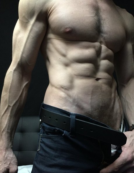 cbadonis nice pornstar img