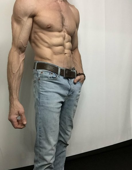 cbadonis beautiful star photos