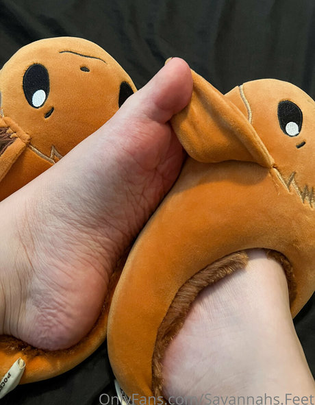 savannahs feet star naked img