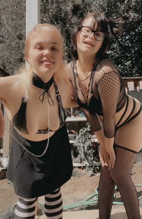 stepdaughter onlyfans hot porn image