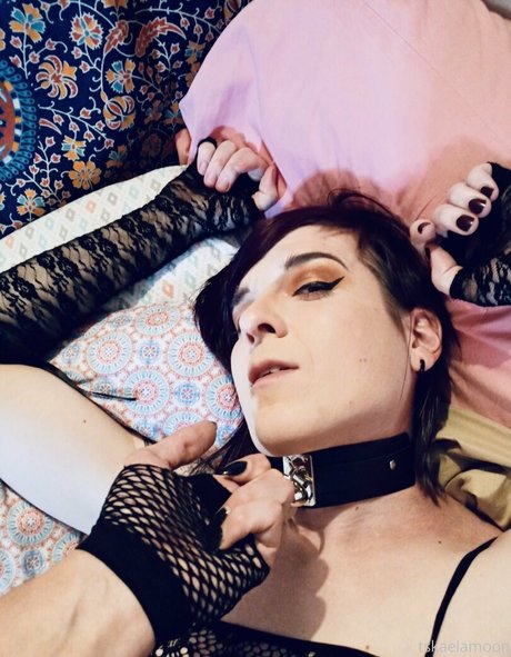 brunette teen onlyfans hot sexy pic