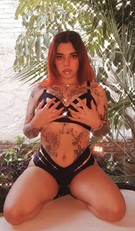 rennloveee art star picture