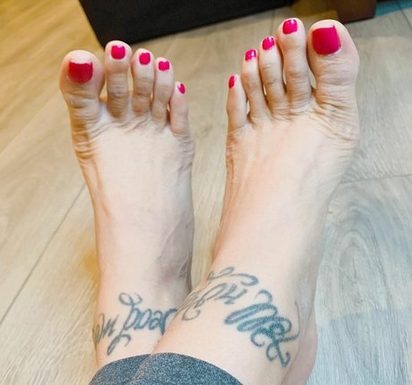 nerdy onlyfans hot pics