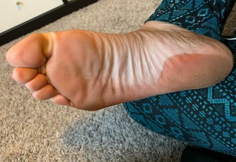 Shelly Martinez nude actress archive