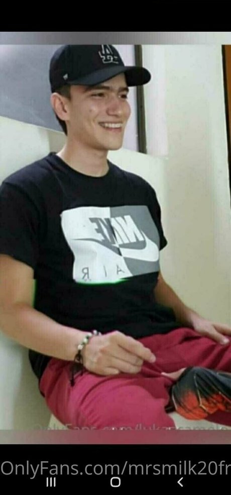 mrsmilk20free nudes model img