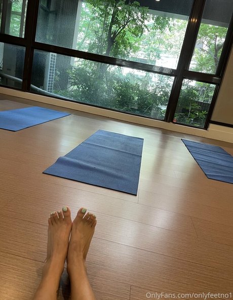 onlyfeetno1 model porn pictures