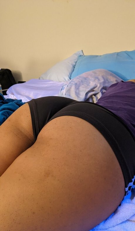 aku everything xxx actress picture