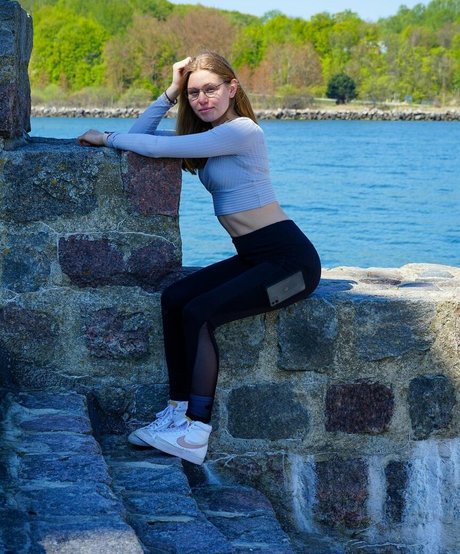 lxllx se pornstar sexy pic