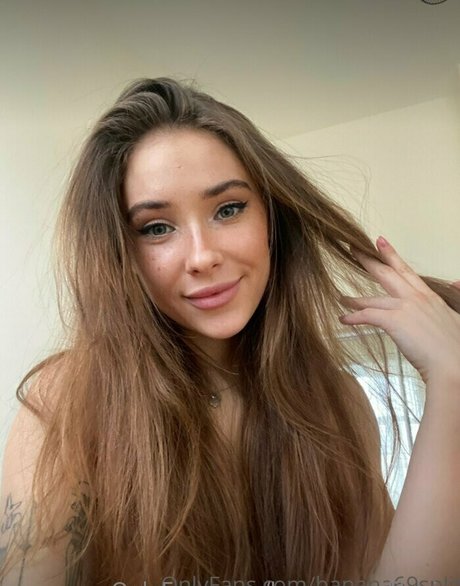 curvy milf onlyfans free gallery