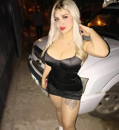 Lolaa leiva art actress photos