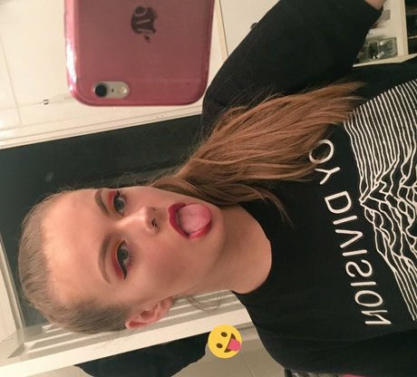 Bex McFadden model sex gallery