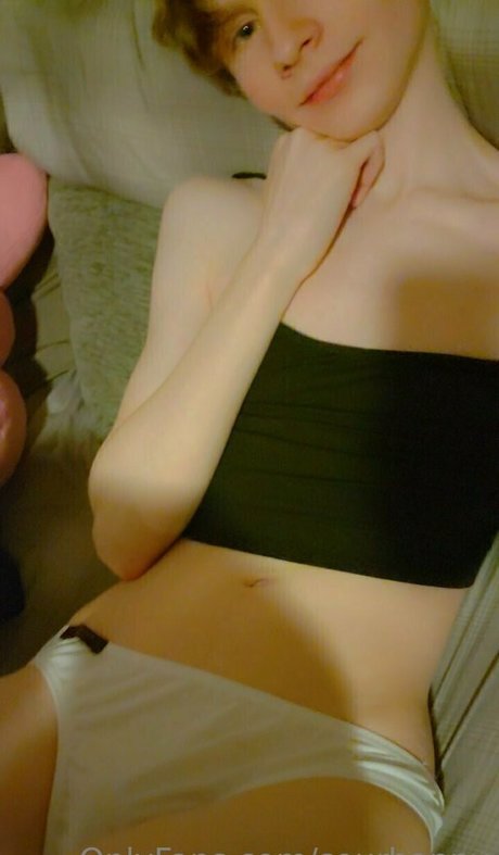 sourhappy nude star photo