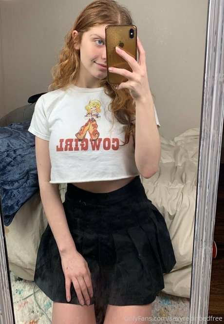 sexyredinbedfree free model pictures