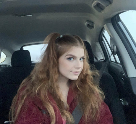 sexyredinbedfree pornographic actress img