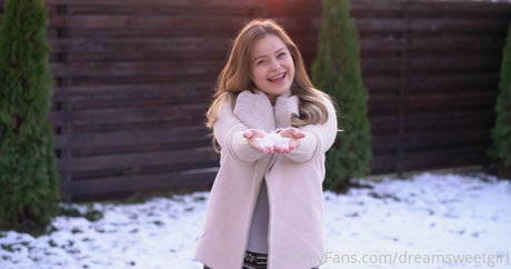 dreamsweetgirl xxx pornstar galleries