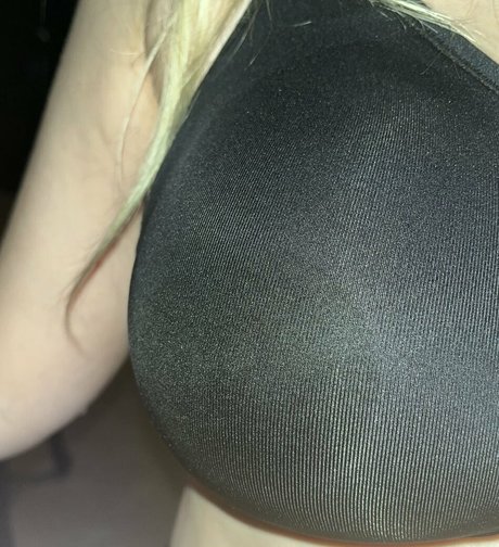 Liminal Mommy sex pornstar archive