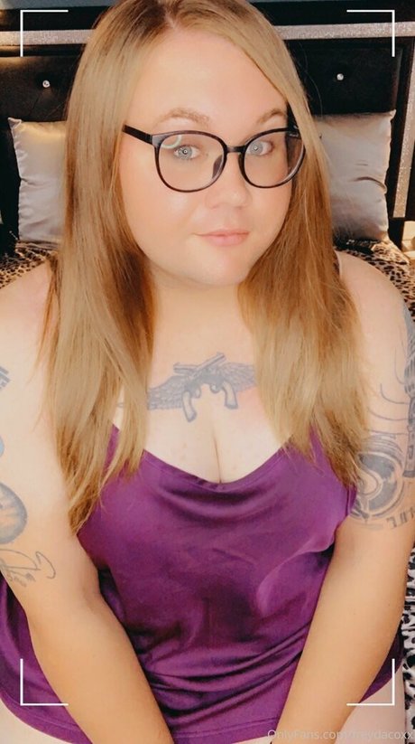 tiny asian onlyfans free images