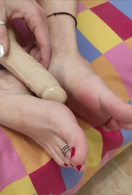 missfeeteva free actress pic