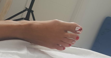 Annemanifique porn model pictures