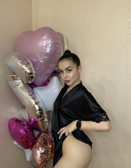 natashatwerk model sexy pic