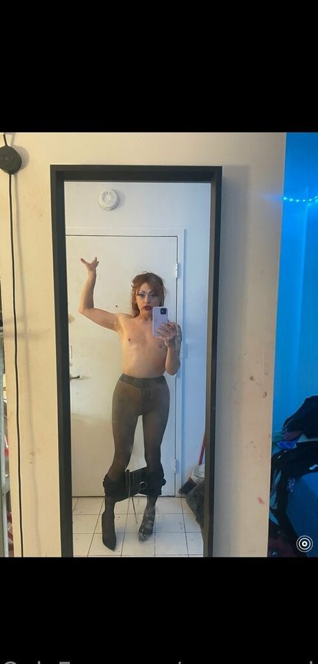 twink onlyfans naked image