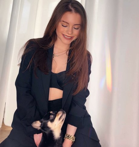 milf strip onlyfans beautiful naked photo