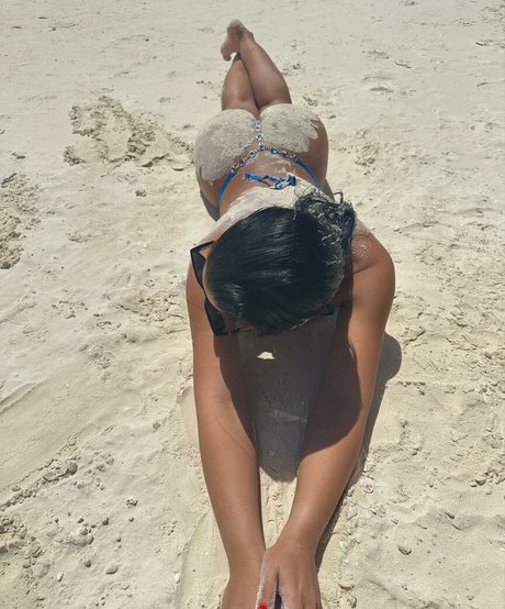 Yeimmy Rodriguez high quality model img