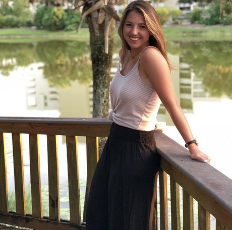 IRLgirls porn star pictures