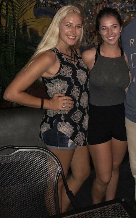 IRLgirls model pretty img