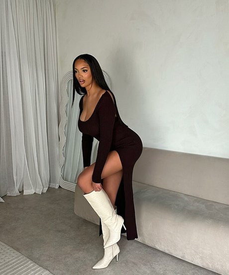 Carina Griff erotic star img