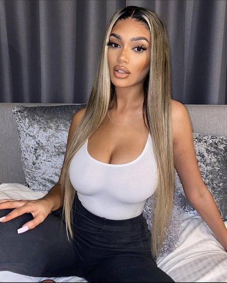 Carina Griff erotic star pic