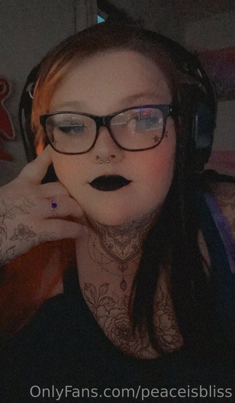 peaceisbliss free pornstar picture