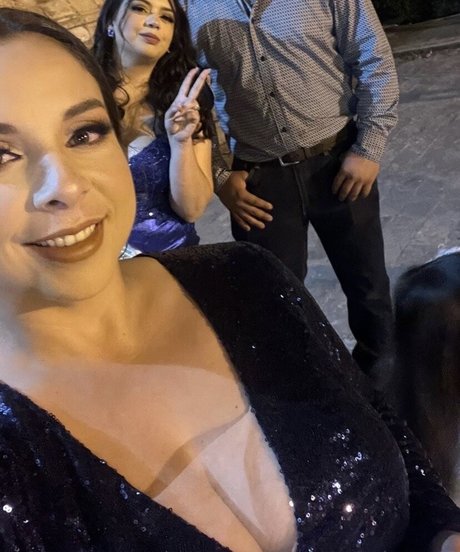 smile onlyfans free porn galleries