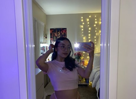 prettiestpics model adult images