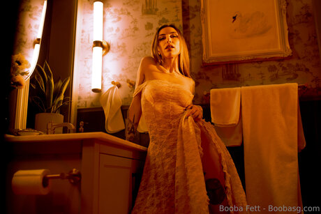 Boobasg hot star gallery