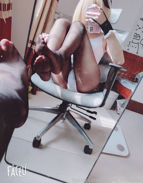 Jessica Milkybar porn star picture