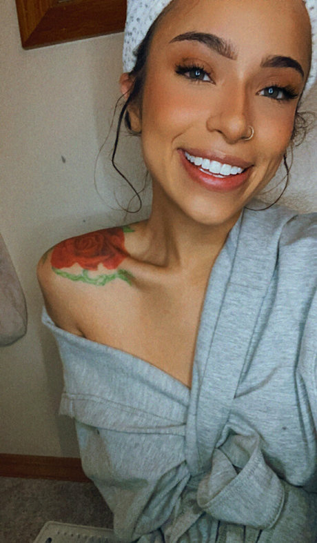 curvy nude onlyfans hot sexy img