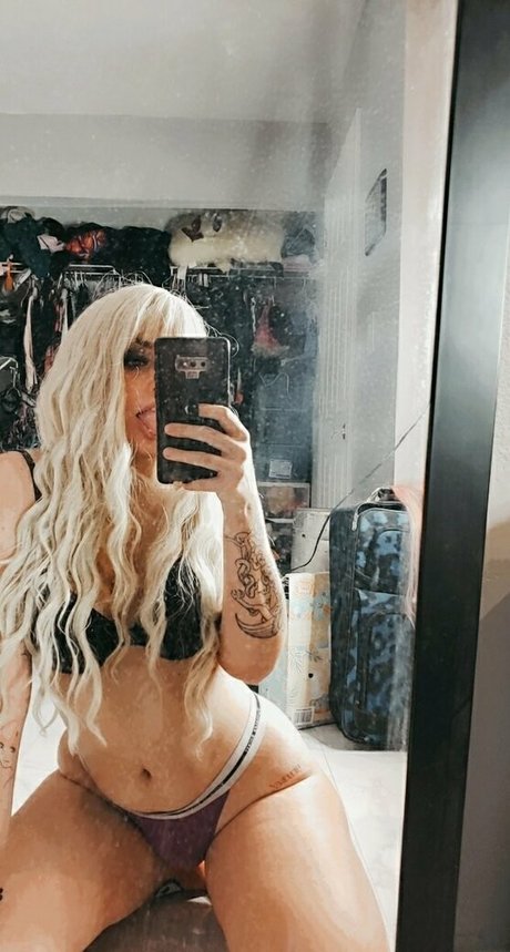 goldieee star porn galleries