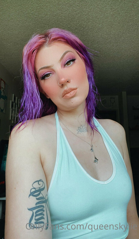 queenskylie model art images