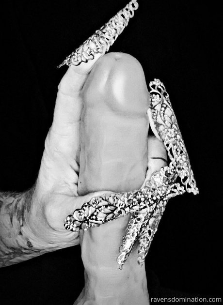 immistressraven adult model gallery