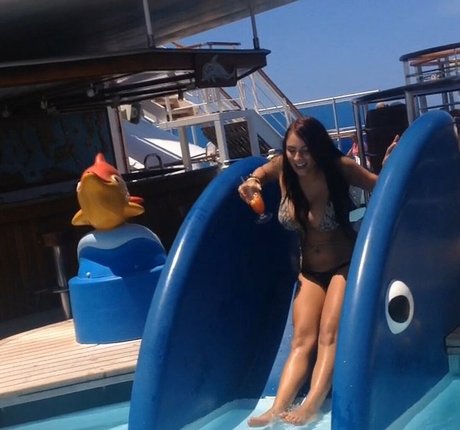 Emma Lynn Slavin porn model picture