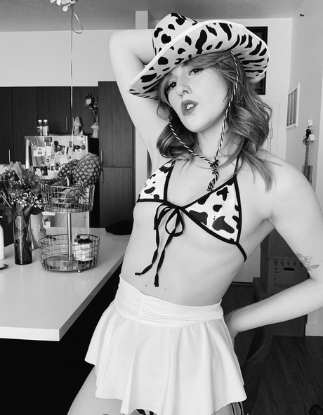 krushonyouxo sexy actress gallery