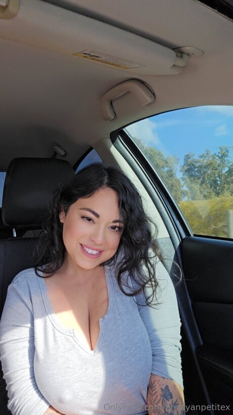 prettyanpetitex pornstar sex pic