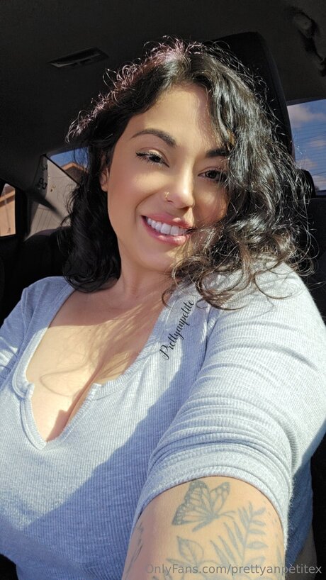 prettyanpetitex nude star picture