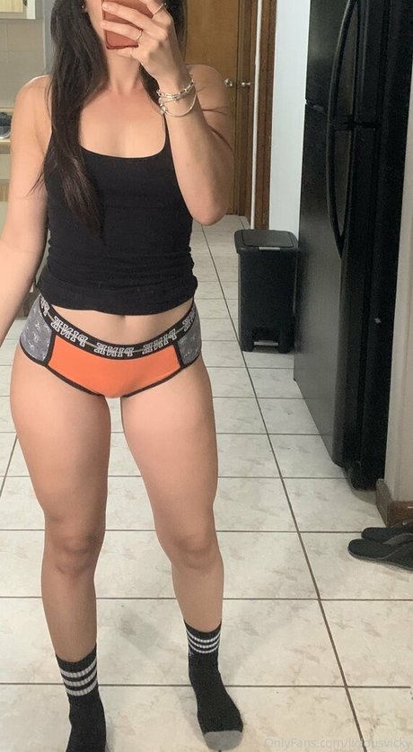 smile onlyfans xxx galleries