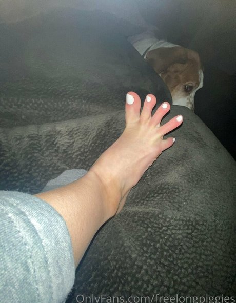 freelongpiggies exclusive actress photos